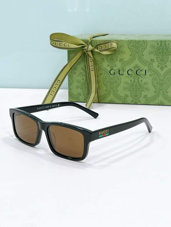 Picture of Gucci Sunglasses _SKUfw79120360fw
